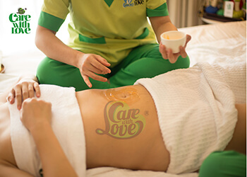 làm mờ vết rạn da sau sinh